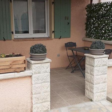 הוילה Bernis Maisonnette Au Pied De La Garrigue מראה חיצוני תמונה