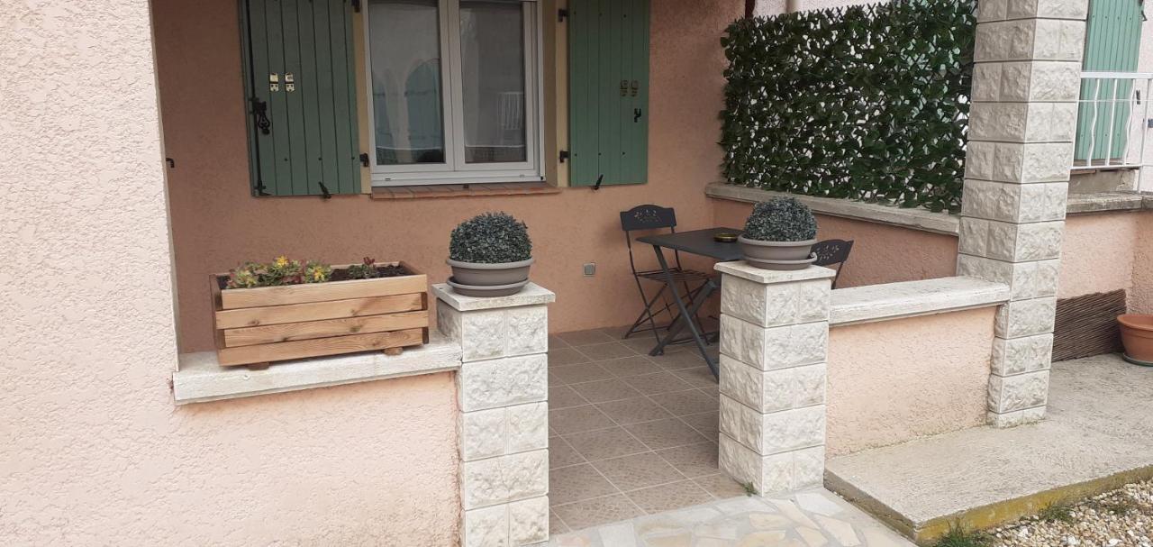 הוילה Bernis Maisonnette Au Pied De La Garrigue מראה חיצוני תמונה